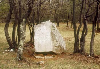 Vilenica - svet svetlobe in teme