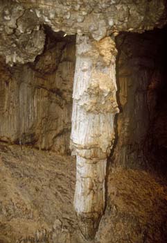 Vilenica - svet svetlobe in teme