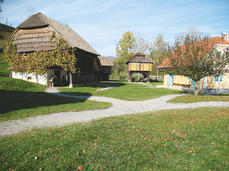 Muzej na prostem Rogatec