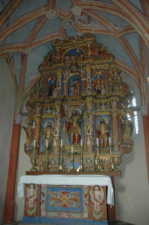 Veliki zlati oltar v cerkvi sv. Kancijana v Britofu