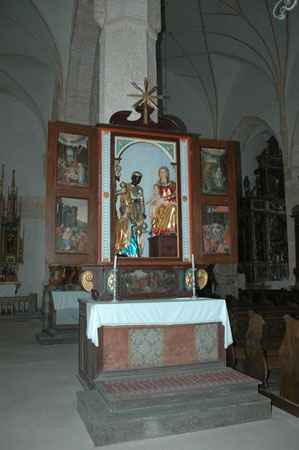 Oltar Sv. treh kraljev z božičnim in velikonočnim motivom iz leta 1623