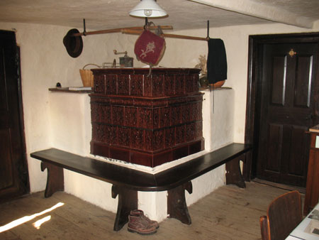 etno kmetije jalnova pec v hisi Jalnova hiša na Rodinah